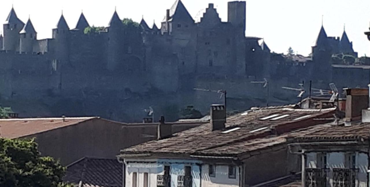 La Medeenne Alairac 外观 照片